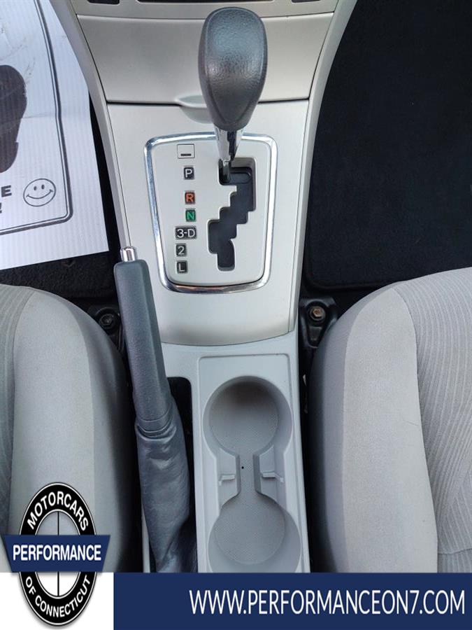 2013 Toyota Corolla 4dr Sdn Auto LE (Natl), available for sale in Wilton, Connecticut | Performance Motor Cars Of Connecticut LLC. Wilton, Connecticut 2013 Toyota Corolla 4dr Sdn Auto LE (Natl), available for sale in Wilton, Connecticut | Performance Motor Cars Of Connecticut LLC. Wilton, Connecticut