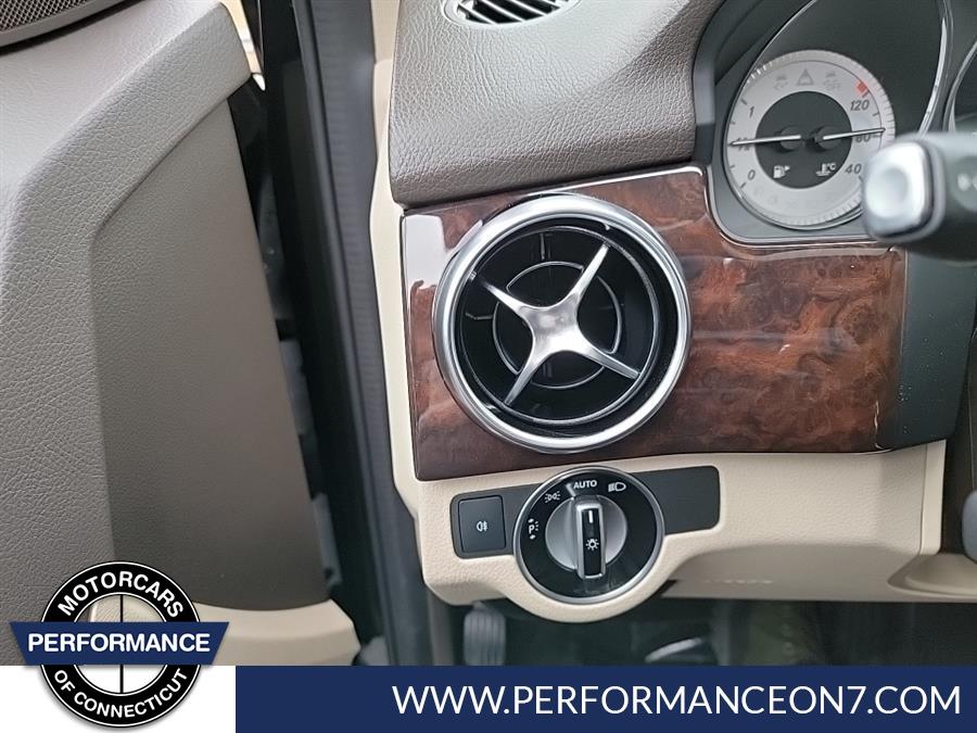 2014 Mercedes-Benz GLK-Class 4MATIC 4dr GLK350, available for sale in Wilton, Connecticut | Performance Motor Cars Of Connecticut LLC. Wilton, Connecticut 2014 Mercedes-Benz GLK-Class 4MATIC 4dr GLK350, available for sale in Wilton, Connecticut | Performance Motor Cars Of Connecticut LLC. Wilton, Connecticut