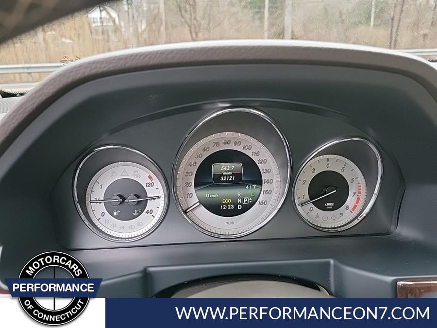 2014 Mercedes-Benz GLK-Class 4MATIC 4dr GLK350, available for sale in Wilton, Connecticut | Performance Motor Cars Of Connecticut LLC. Wilton, Connecticut 2014 Mercedes-Benz GLK-Class 4MATIC 4dr GLK350, available for sale in Wilton, Connecticut | Performance Motor Cars Of Connecticut LLC. Wilton, Connecticut