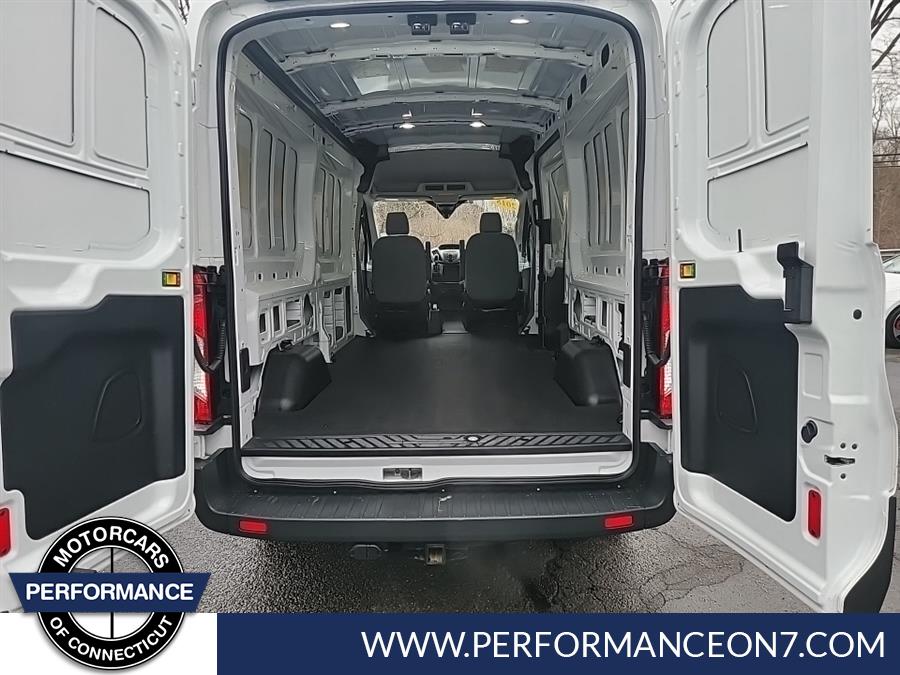 2018 Ford Transit Van T-250 148" EXT Med Rf 9000 GVWR Sliding RH Dr, available for sale in Wilton, Connecticut | Performance Motor Cars Of Connecticut LLC. Wilton, Connecticut 2018 Ford Transit Van T-250 148" EXT Med Rf 9000 GVWR Sliding RH Dr, available for sale in Wilton, Connecticut | Performance Motor Cars Of Connecticut LLC. Wilton, Connecticut