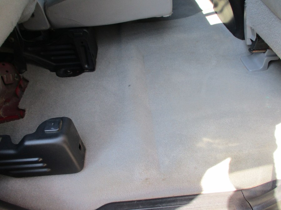 2008 Toyota Tundra 4WD Truck Dbl 4.7L V8 5-Spd AT SR5 (Natl), available for sale in Suffield, Connecticut | Suffield Auto LLC. Suffield, Connecticut 2008 Toyota Tundra 4WD Truck Dbl 4.7L V8 5-Spd AT SR5 (Natl), available for sale in Suffield, Connecticut | Suffield Auto LLC. Suffield, Connecticut