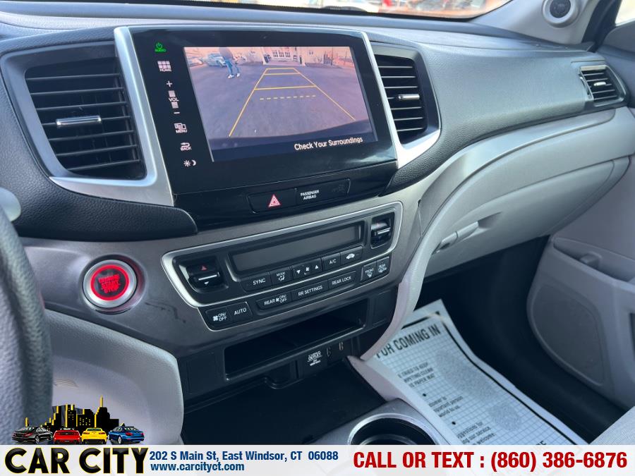 2016 Honda Pilot AWD 4dr EX, available for sale in East Windsor, Connecticut | Car City LLC. East Windsor, Connecticut 2016 Honda Pilot AWD 4dr EX, available for sale in East Windsor, Connecticut | Car City LLC. East Windsor, Connecticut