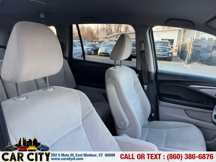 2016 Honda Pilot AWD 4dr EX, available for sale in East Windsor, Connecticut | Car City LLC. East Windsor, Connecticut 2016 Honda Pilot AWD 4dr EX, available for sale in East Windsor, Connecticut | Car City LLC. East Windsor, Connecticut