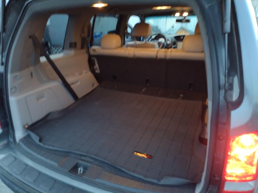 2011 Honda Pilot 4WD 4dr EX-L, available for sale in Chicopee, Massachusetts | Matts Auto Mall LLC. Chicopee, Massachusetts 2011 Honda Pilot 4WD 4dr EX-L, available for sale in Chicopee, Massachusetts | Matts Auto Mall LLC. Chicopee, Massachusetts