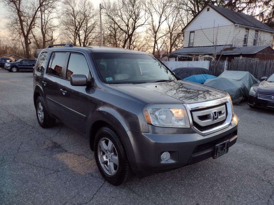 2011 Honda Pilot 4WD 4dr EX-L, available for sale in Chicopee, Massachusetts | Matts Auto Mall LLC. Chicopee, Massachusetts 2011 Honda Pilot 4WD 4dr EX-L, available for sale in Chicopee, Massachusetts | Matts Auto Mall LLC. Chicopee, Massachusetts