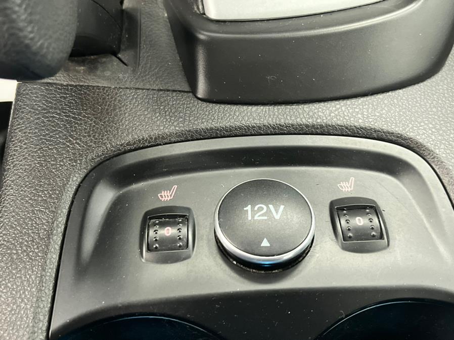 2013 Ford Focus 5dr HB SE, available for sale in Massapequa Park, New York | Power Motors East. Massapequa Park, New York 2013 Ford Focus 5dr HB SE, available for sale in Massapequa Park, New York | Power Motors East. Massapequa Park, New York