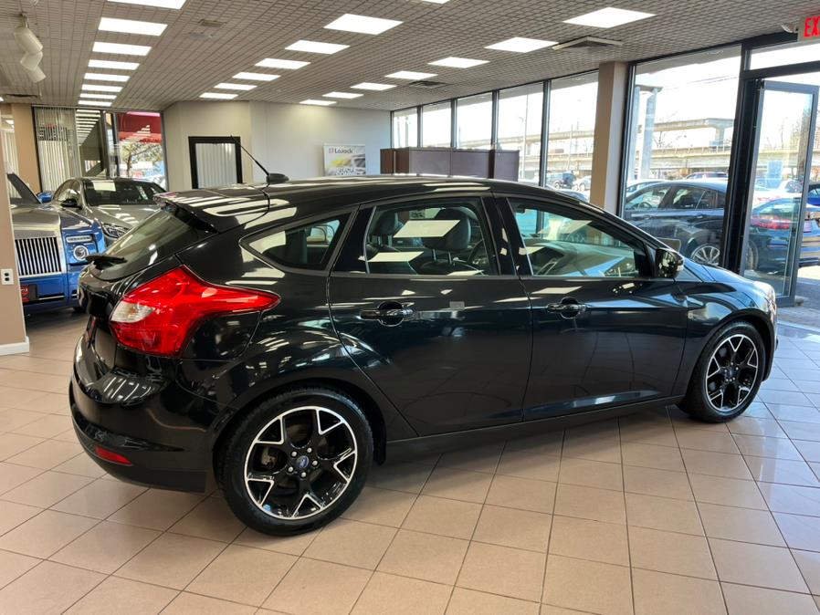 2013 Ford Focus 5dr HB SE, available for sale in Massapequa Park, New York | Power Motors East. Massapequa Park, New York 2013 Ford Focus 5dr HB SE, available for sale in Massapequa Park, New York | Power Motors East. Massapequa Park, New York