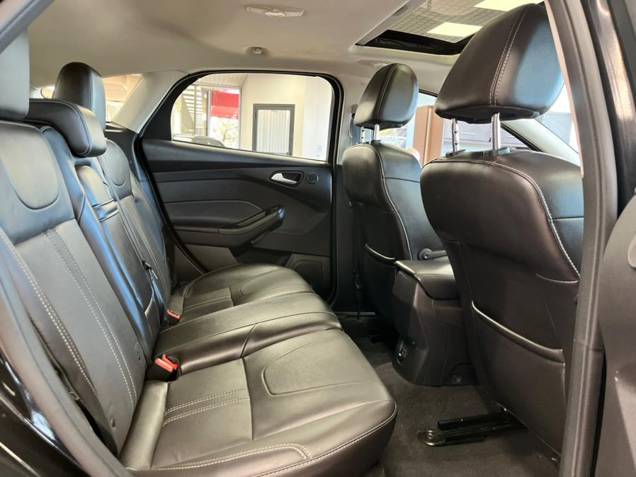 2013 Ford Focus 5dr HB SE, available for sale in Massapequa Park, New York | Power Motors East. Massapequa Park, New York 2013 Ford Focus 5dr HB SE, available for sale in Massapequa Park, New York | Power Motors East. Massapequa Park, New York