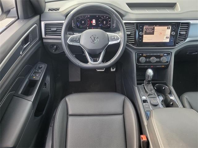 2020 Volkswagen Atlas Cross Sport 3.6L V6 SEL R-Line, available for sale in Avon, Connecticut | Sullivan Automotive Group. Avon, Connecticut 2020 Volkswagen Atlas Cross Sport 3.6L V6 SEL R-Line, available for sale in Avon, Connecticut | Sullivan Automotive Group. Avon, Connecticut