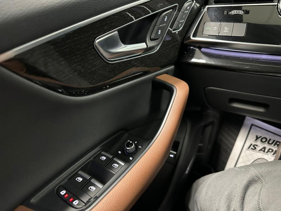 2021 Audi Q7 Premium Plus 55 TFSI quattro, available for sale in Inwood, New York | 5 Towns Drive. Inwood, New York 2021 Audi Q7 Premium Plus 55 TFSI quattro, available for sale in Inwood, New York | 5 Towns Drive. Inwood, New York