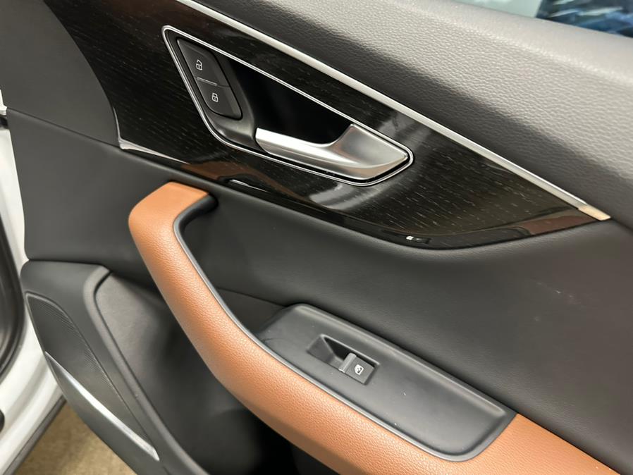 2021 Audi Q7 Premium Plus 55 TFSI quattro, available for sale in Inwood, New York | 5 Towns Drive. Inwood, New York 2021 Audi Q7 Premium Plus 55 TFSI quattro, available for sale in Inwood, New York | 5 Towns Drive. Inwood, New York