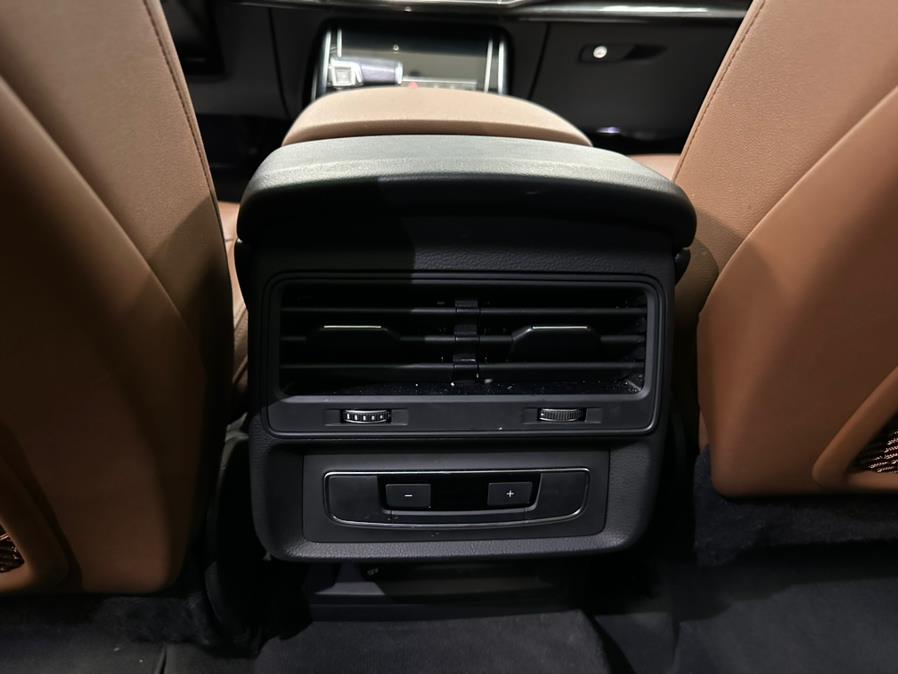 2021 Audi Q7 Premium Plus 55 TFSI quattro, available for sale in Inwood, New York | 5 Towns Drive. Inwood, New York 2021 Audi Q7 Premium Plus 55 TFSI quattro, available for sale in Inwood, New York | 5 Towns Drive. Inwood, New York