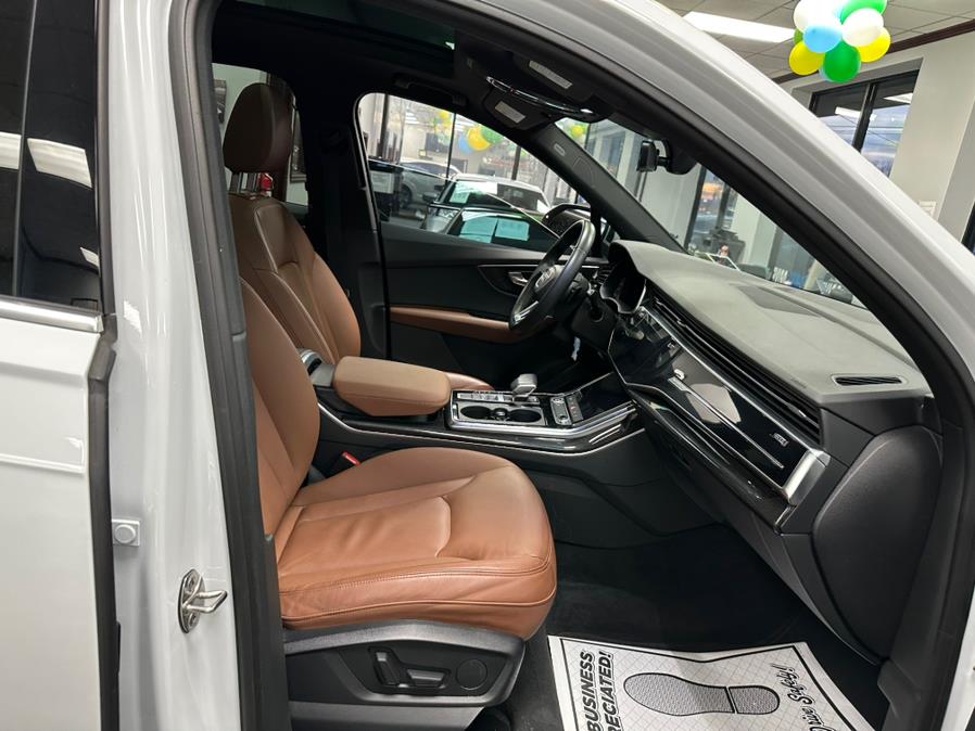 2021 Audi Q7 Premium Plus 55 TFSI quattro, available for sale in Inwood, New York | 5 Towns Drive. Inwood, New York 2021 Audi Q7 Premium Plus 55 TFSI quattro, available for sale in Inwood, New York | 5 Towns Drive. Inwood, New York