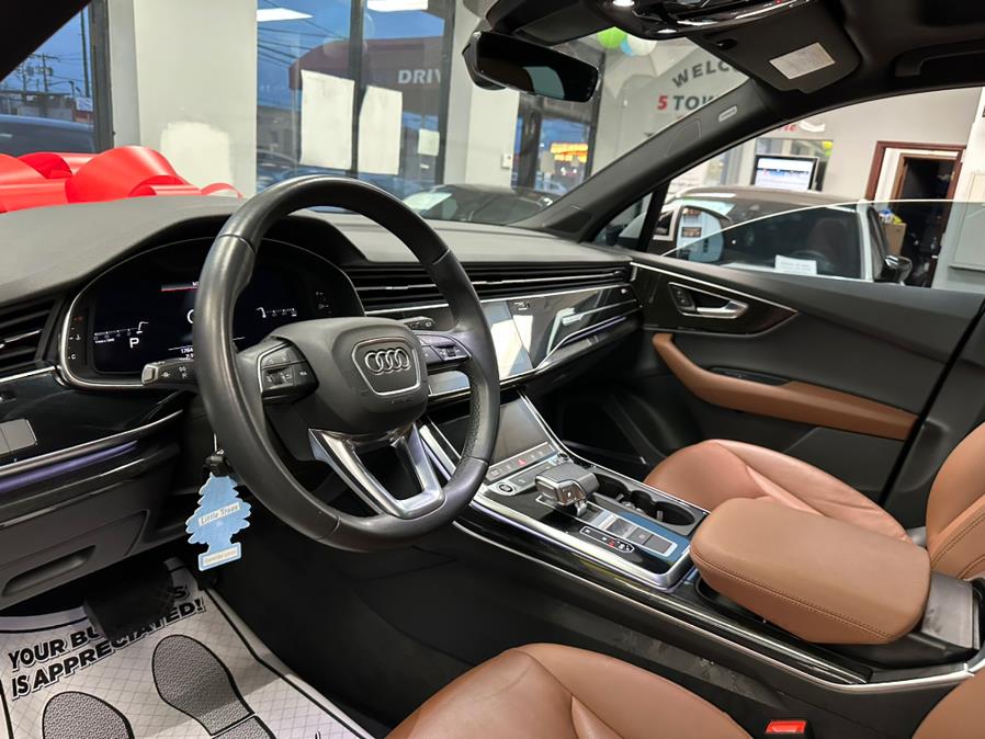 2021 Audi Q7 Premium Plus 55 TFSI quattro, available for sale in Inwood, New York | 5 Towns Drive. Inwood, New York 2021 Audi Q7 Premium Plus 55 TFSI quattro, available for sale in Inwood, New York | 5 Towns Drive. Inwood, New York