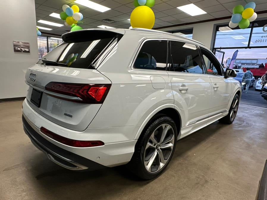 2021 Audi Q7 Premium Plus 55 TFSI quattro, available for sale in Inwood, New York | 5 Towns Drive. Inwood, New York 2021 Audi Q7 Premium Plus 55 TFSI quattro, available for sale in Inwood, New York | 5 Towns Drive. Inwood, New York