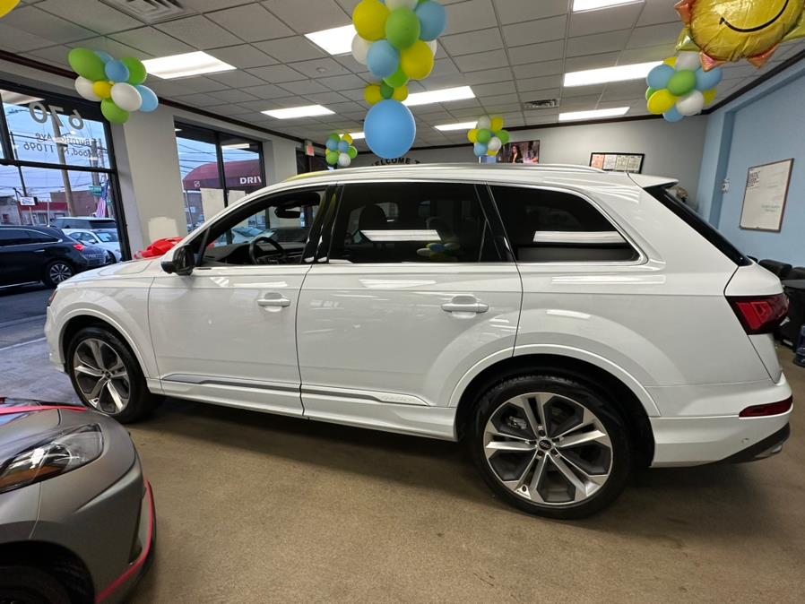 2021 Audi Q7 Premium Plus 55 TFSI quattro, available for sale in Inwood, New York | 5 Towns Drive. Inwood, New York 2021 Audi Q7 Premium Plus 55 TFSI quattro, available for sale in Inwood, New York | 5 Towns Drive. Inwood, New York
