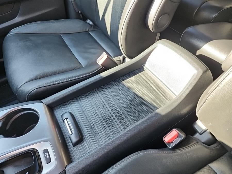 2020 Honda Pilot EX-L AWD, available for sale in Islip, New York | L.I. Auto Gallery. Islip, New York 2020 Honda Pilot EX-L AWD, available for sale in Islip, New York | L.I. Auto Gallery. Islip, New York