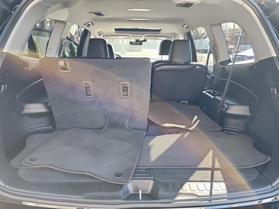 2020 Honda Pilot EX-L AWD, available for sale in Islip, New York | L.I. Auto Gallery. Islip, New York 2020 Honda Pilot EX-L AWD, available for sale in Islip, New York | L.I. Auto Gallery. Islip, New York