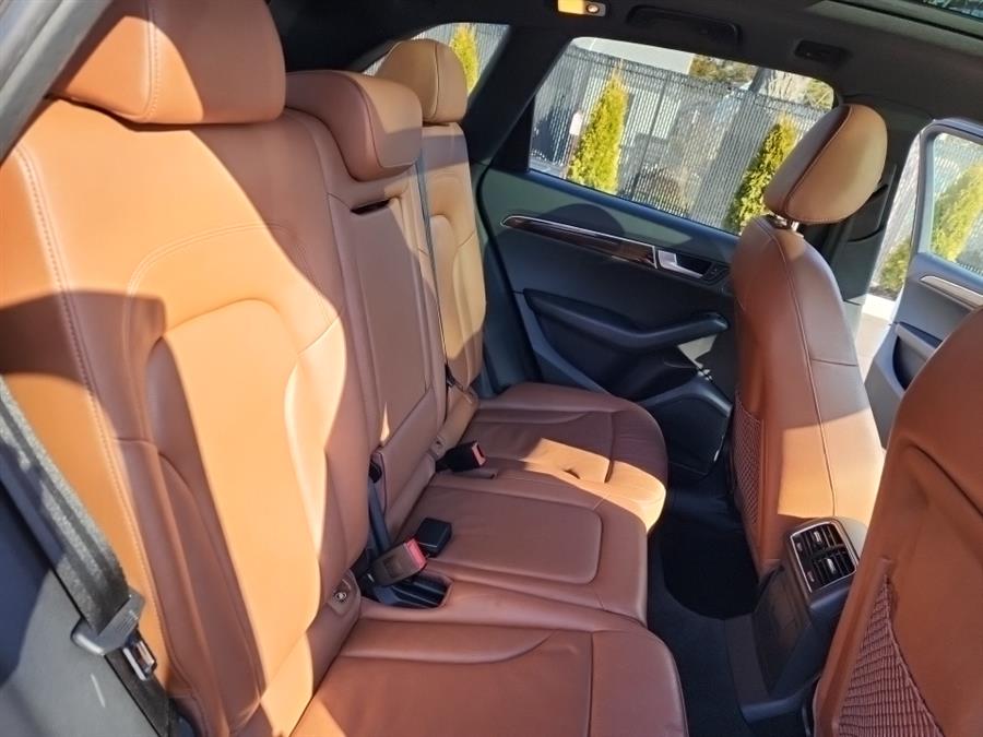 2012 Audi Q5 quattro 4dr 2.0T Premium Plus, available for sale in Islip, New York | L.I. Auto Gallery. Islip, New York 2012 Audi Q5 quattro 4dr 2.0T Premium Plus, available for sale in Islip, New York | L.I. Auto Gallery. Islip, New York
