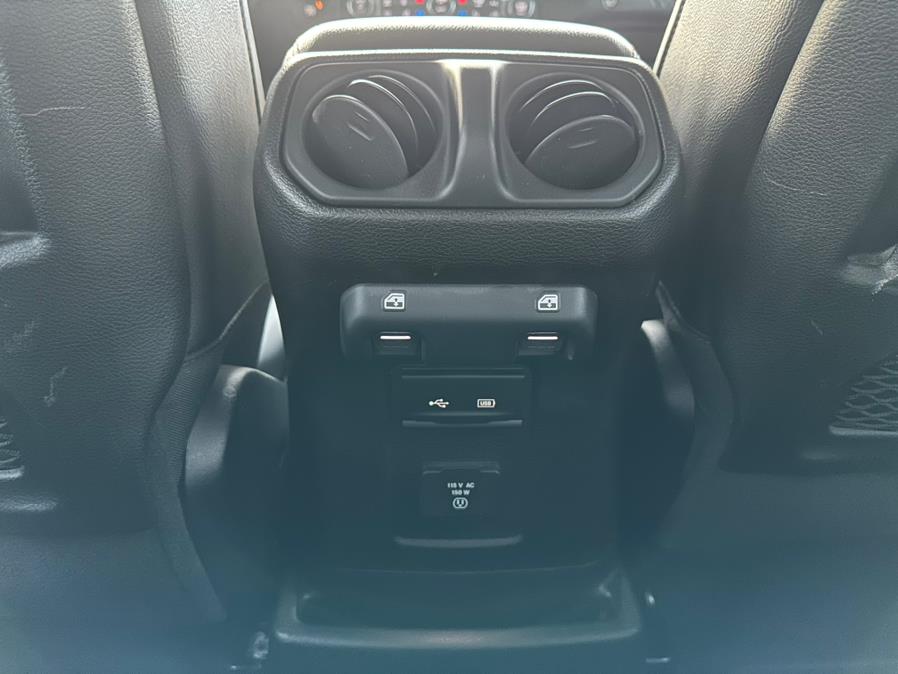 2018 Jeep Wrangler Unlimited Rubicon 4x4, available for sale in Linden, New Jersey | Champion Auto Sales. Linden, New Jersey 2018 Jeep Wrangler Unlimited Rubicon 4x4, available for sale in Linden, New Jersey | Champion Auto Sales. Linden, New Jersey
