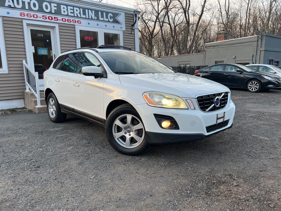 2010 Volvo XC60 AWD 4dr 3.2L w/Moonroof, available for sale in Berlin, Connecticut | Main Auto of Berlin. Berlin, Connecticut 2010 Volvo XC60 AWD 4dr 3.2L w/Moonroof, available for sale in Berlin, Connecticut | Main Auto of Berlin. Berlin, Connecticut