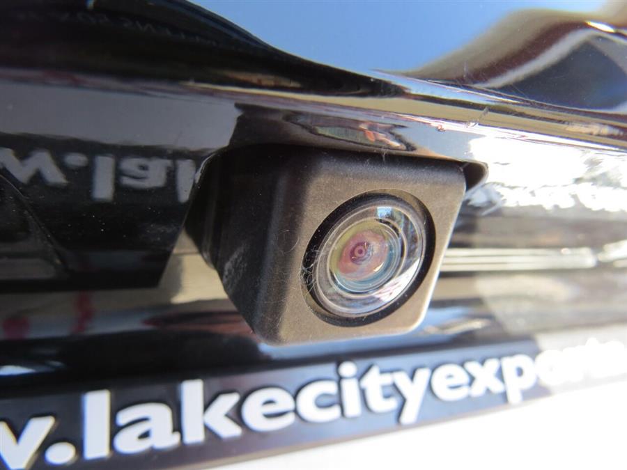 2017 Subaru Legacy 2.5i Premium AWD 4dr Sedan, available for sale in Auburn, Maine | Lake City Exports Inc. Auburn, Maine 2017 Subaru Legacy 2.5i Premium AWD 4dr Sedan, available for sale in Auburn, Maine | Lake City Exports Inc. Auburn, Maine