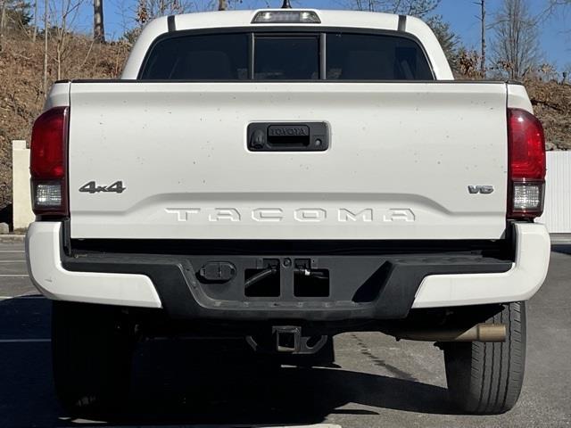 2020 Toyota Tacoma SR5, available for sale in Brookfield, Connecticut | Blasius Federal Road. Brookfield, Connecticut 2020 Toyota Tacoma SR5, available for sale in Brookfield, Connecticut | Blasius Federal Road. Brookfield, Connecticut