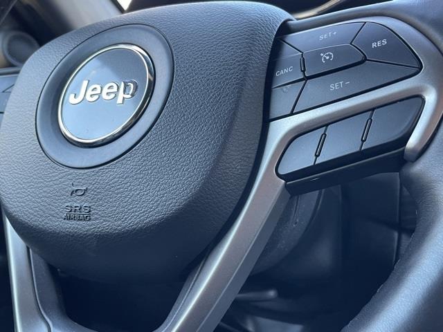 2021 Jeep Grand Cherokee Laredo, available for sale in Brookfield, Connecticut | Blasius Federal Road. Brookfield, Connecticut 2021 Jeep Grand Cherokee Laredo, available for sale in Brookfield, Connecticut | Blasius Federal Road. Brookfield, Connecticut