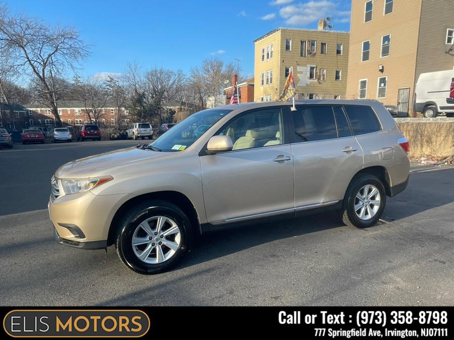 2012 Toyota Highlander 4WD 4dr V6, available for sale in Irvington, New Jersey | Elis Motors Corp. Irvington, New Jersey 2012 Toyota Highlander 4WD 4dr V6, available for sale in Irvington, New Jersey | Elis Motors Corp. Irvington, New Jersey
