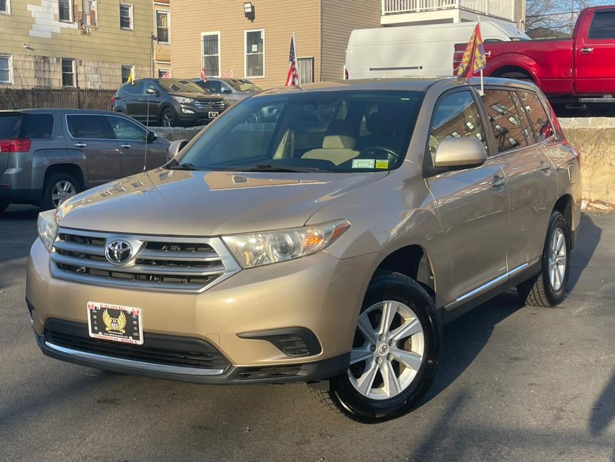 2012 Toyota Highlander 4WD 4dr V6, available for sale in Irvington, New Jersey | Elis Motors Corp. Irvington, New Jersey 2012 Toyota Highlander 4WD 4dr V6, available for sale in Irvington, New Jersey | Elis Motors Corp. Irvington, New Jersey