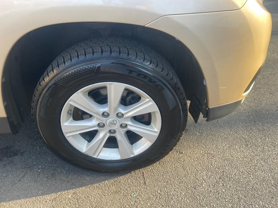 2012 Toyota Highlander 4WD 4dr V6, available for sale in Irvington, New Jersey | Elis Motors Corp. Irvington, New Jersey 2012 Toyota Highlander 4WD 4dr V6, available for sale in Irvington, New Jersey | Elis Motors Corp. Irvington, New Jersey