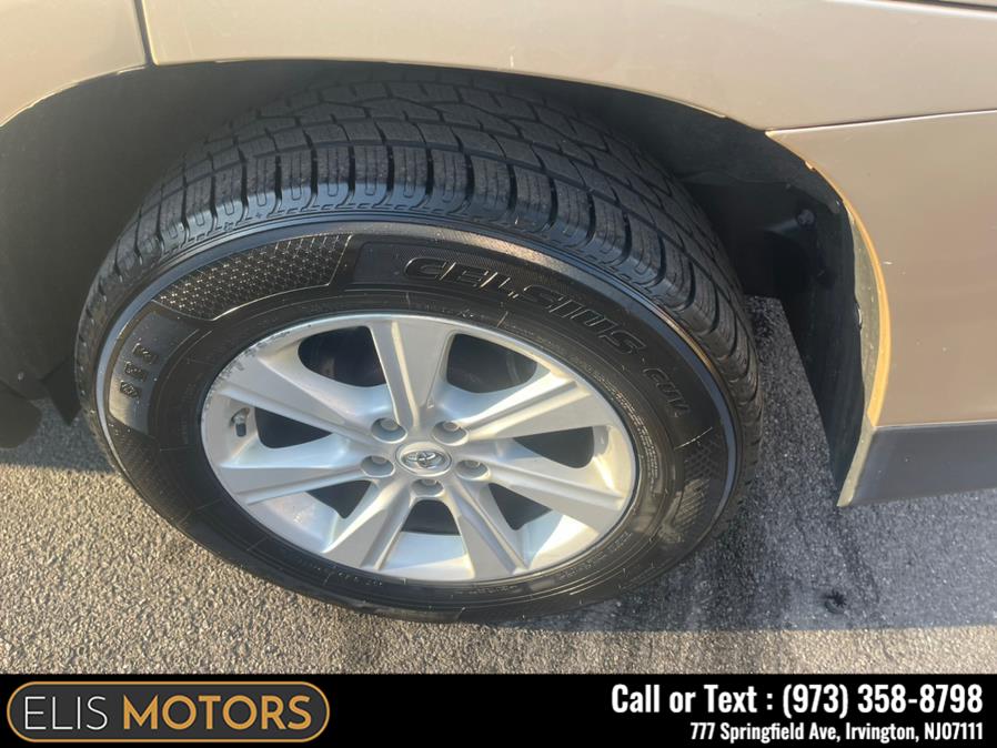2012 Toyota Highlander 4WD 4dr V6, available for sale in Irvington, New Jersey | Elis Motors Corp. Irvington, New Jersey 2012 Toyota Highlander 4WD 4dr V6, available for sale in Irvington, New Jersey | Elis Motors Corp. Irvington, New Jersey