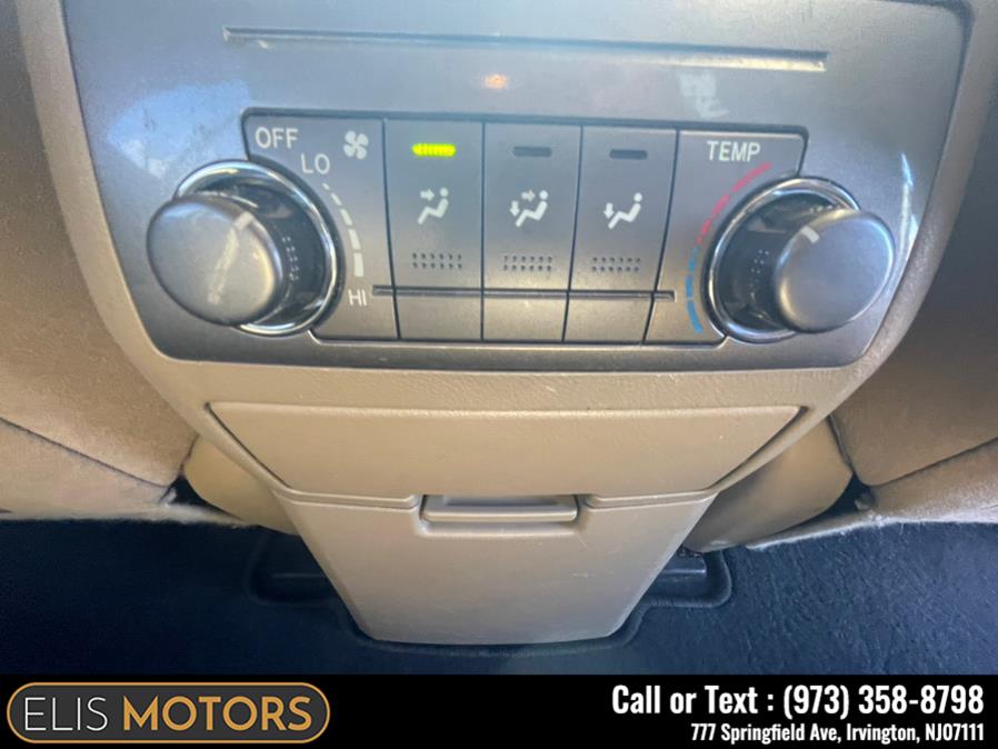 2012 Toyota Highlander 4WD 4dr V6, available for sale in Irvington, New Jersey | Elis Motors Corp. Irvington, New Jersey 2012 Toyota Highlander 4WD 4dr V6, available for sale in Irvington, New Jersey | Elis Motors Corp. Irvington, New Jersey