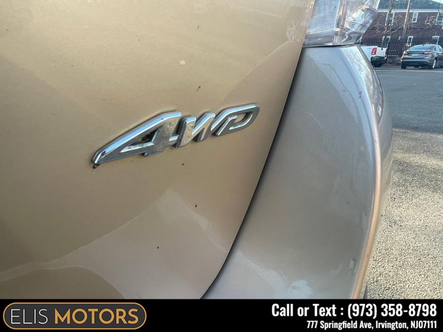 2012 Toyota Highlander 4WD 4dr V6, available for sale in Irvington, New Jersey | Elis Motors Corp. Irvington, New Jersey 2012 Toyota Highlander 4WD 4dr V6, available for sale in Irvington, New Jersey | Elis Motors Corp. Irvington, New Jersey