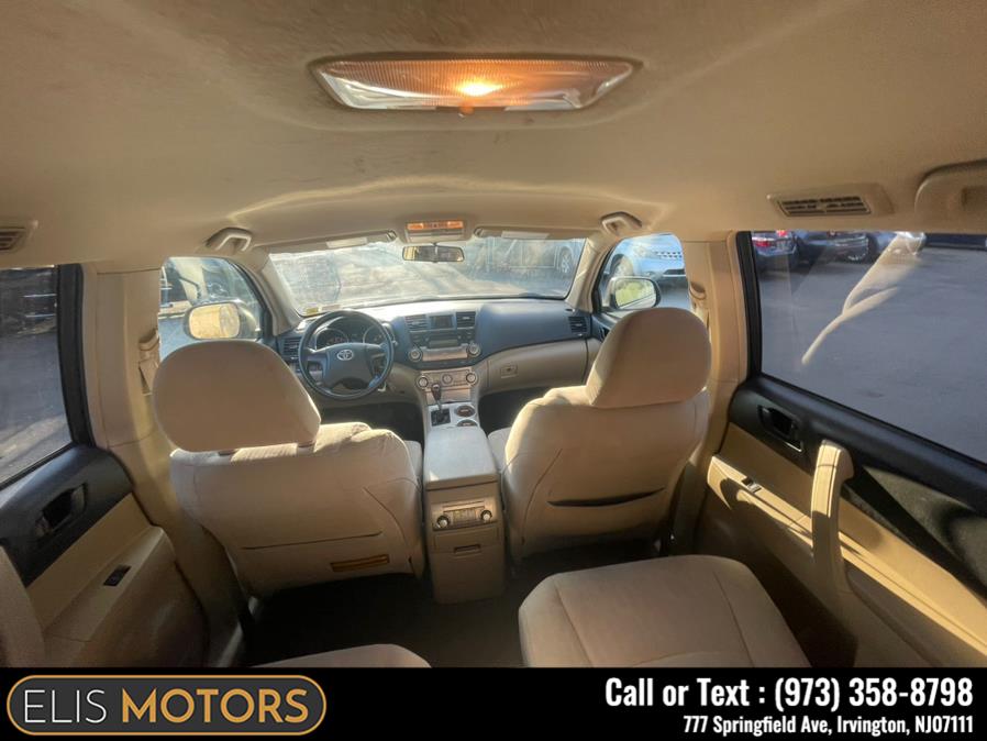 2012 Toyota Highlander 4WD 4dr V6, available for sale in Irvington, New Jersey | Elis Motors Corp. Irvington, New Jersey 2012 Toyota Highlander 4WD 4dr V6, available for sale in Irvington, New Jersey | Elis Motors Corp. Irvington, New Jersey