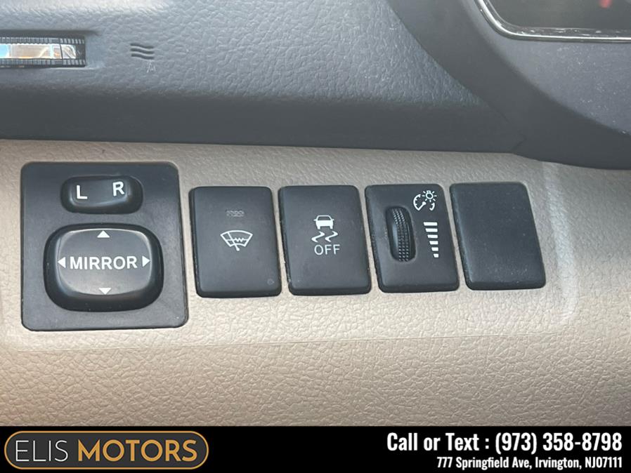 2012 Toyota Highlander 4WD 4dr V6, available for sale in Irvington, New Jersey | Elis Motors Corp. Irvington, New Jersey 2012 Toyota Highlander 4WD 4dr V6, available for sale in Irvington, New Jersey | Elis Motors Corp. Irvington, New Jersey