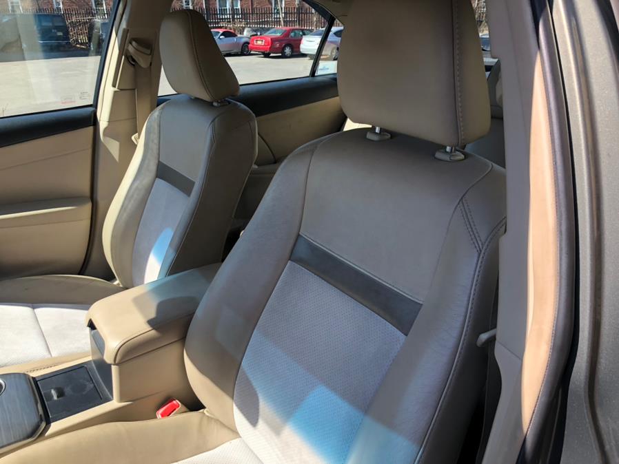 2013 Toyota Camry Hybrid 4dr Sdn XLE, available for sale in Irvington, New Jersey | Elis Motors Corp. Irvington, New Jersey 2013 Toyota Camry Hybrid 4dr Sdn XLE, available for sale in Irvington, New Jersey | Elis Motors Corp. Irvington, New Jersey