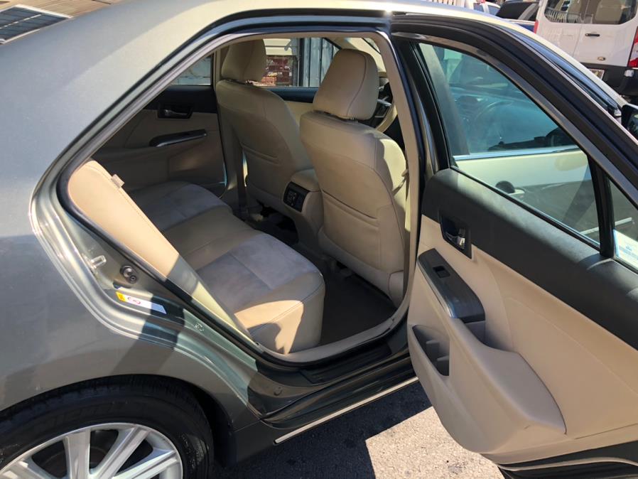 2013 Toyota Camry Hybrid 4dr Sdn XLE, available for sale in Irvington, New Jersey | Elis Motors Corp. Irvington, New Jersey 2013 Toyota Camry Hybrid 4dr Sdn XLE, available for sale in Irvington, New Jersey | Elis Motors Corp. Irvington, New Jersey