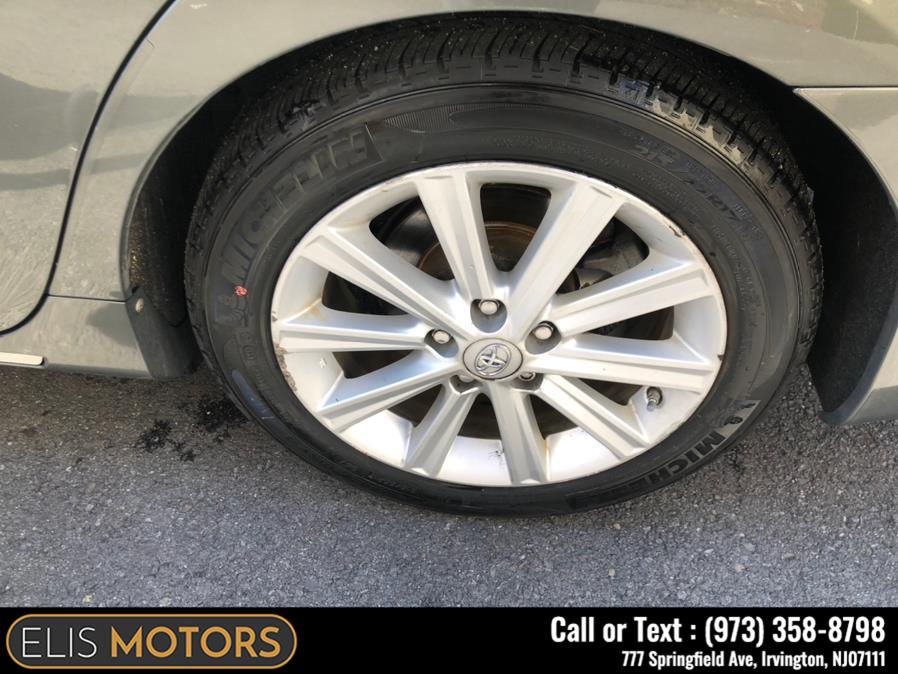 2013 Toyota Camry Hybrid 4dr Sdn XLE, available for sale in Irvington, New Jersey | Elis Motors Corp. Irvington, New Jersey 2013 Toyota Camry Hybrid 4dr Sdn XLE, available for sale in Irvington, New Jersey | Elis Motors Corp. Irvington, New Jersey