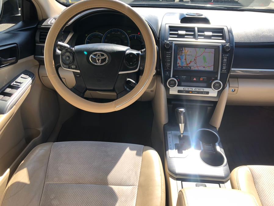 2013 Toyota Camry Hybrid 4dr Sdn XLE, available for sale in Irvington, New Jersey | Elis Motors Corp. Irvington, New Jersey 2013 Toyota Camry Hybrid 4dr Sdn XLE, available for sale in Irvington, New Jersey | Elis Motors Corp. Irvington, New Jersey