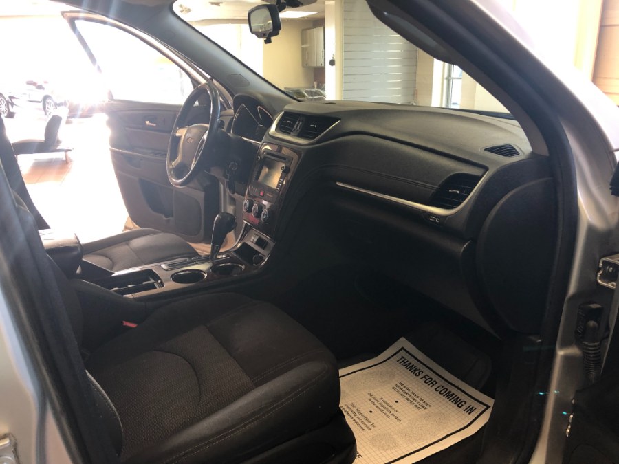2014 Chevrolet Traverse FWD 4dr LT w/1LT, available for sale in Suffern, New York | Rockland Motor Sport. Suffern, New York 2014 Chevrolet Traverse FWD 4dr LT w/1LT, available for sale in Suffern, New York | Rockland Motor Sport. Suffern, New York