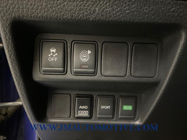 2017 Nissan Rogue 2017.5 AWD SV, available for sale in Naugatuck, Connecticut | J&M Automotive Sls&Svc LLC. Naugatuck, Connecticut 2017 Nissan Rogue 2017.5 AWD SV, available for sale in Naugatuck, Connecticut | J&M Automotive Sls&Svc LLC. Naugatuck, Connecticut