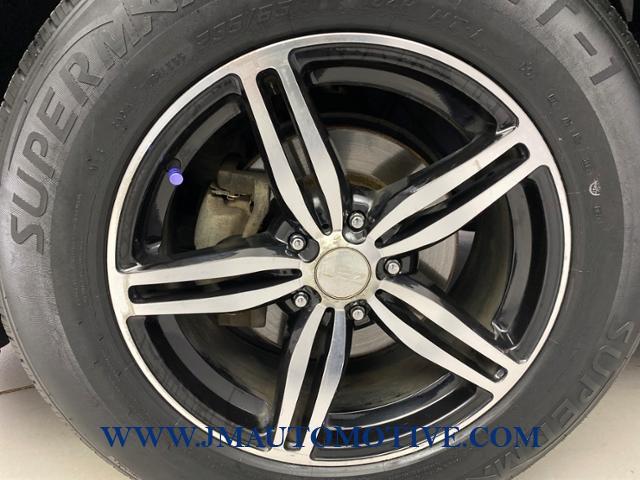 2017 Nissan Rogue 2017.5 AWD SV, available for sale in Naugatuck, Connecticut | J&M Automotive Sls&Svc LLC. Naugatuck, Connecticut 2017 Nissan Rogue 2017.5 AWD SV, available for sale in Naugatuck, Connecticut | J&M Automotive Sls&Svc LLC. Naugatuck, Connecticut