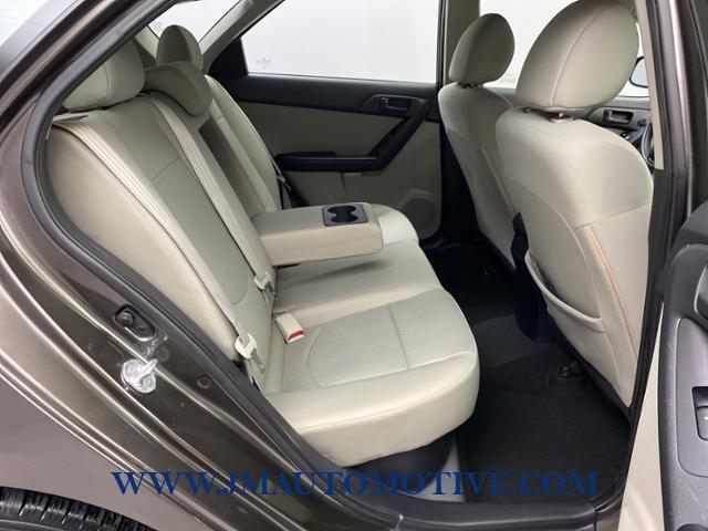 2012 Kia Forte 5-door 5dr HB EX, available for sale in Naugatuck, Connecticut | J&M Automotive Sls&Svc LLC. Naugatuck, Connecticut 2012 Kia Forte 5-door 5dr HB EX, available for sale in Naugatuck, Connecticut | J&M Automotive Sls&Svc LLC. Naugatuck, Connecticut