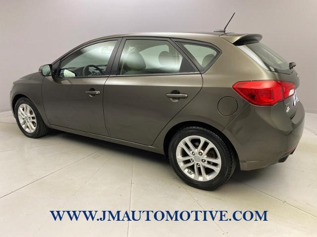 2012 Kia Forte 5-door 5dr HB EX, available for sale in Naugatuck, Connecticut | J&M Automotive Sls&Svc LLC. Naugatuck, Connecticut 2012 Kia Forte 5-door 5dr HB EX, available for sale in Naugatuck, Connecticut | J&M Automotive Sls&Svc LLC. Naugatuck, Connecticut