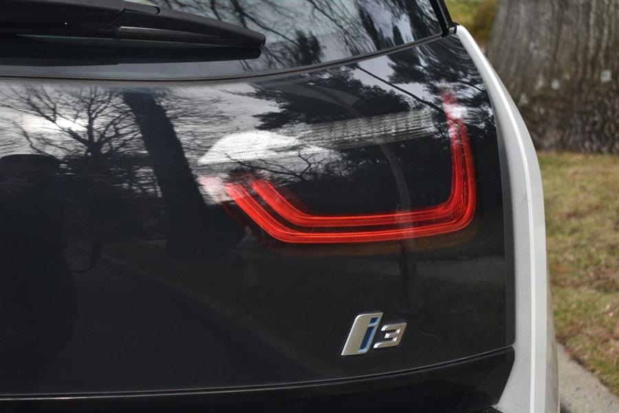 2014 BMW I3 Base 4dr Hatchback w/ Range Extender, available for sale in Great Neck, New York | Camy Cars. Great Neck, New York 2014 BMW I3 Base 4dr Hatchback w/ Range Extender, available for sale in Great Neck, New York | Camy Cars. Great Neck, New York