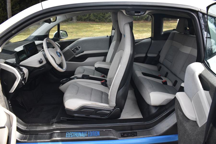 2014 BMW I3 Base 4dr Hatchback w/ Range Extender, available for sale in Great Neck, New York | Camy Cars. Great Neck, New York 2014 BMW I3 Base 4dr Hatchback w/ Range Extender, available for sale in Great Neck, New York | Camy Cars. Great Neck, New York