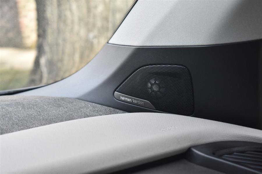 2014 BMW I3 Base 4dr Hatchback w/ Range Extender, available for sale in Great Neck, New York | Camy Cars. Great Neck, New York 2014 BMW I3 Base 4dr Hatchback w/ Range Extender, available for sale in Great Neck, New York | Camy Cars. Great Neck, New York