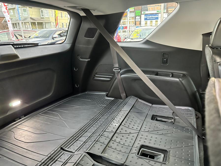 2019 Chevrolet Traverse AWD 4dr LT Leather w/3LT, available for sale in Bridgeport, Connecticut | Affordable Motors Inc. Bridgeport, Connecticut 2019 Chevrolet Traverse AWD 4dr LT Leather w/3LT, available for sale in Bridgeport, Connecticut | Affordable Motors Inc. Bridgeport, Connecticut