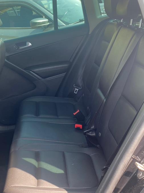 2015 Volkswagen Tiguan 4MOTION 4dr Auto SEL, available for sale in Raynham, Massachusetts | J & A Auto Center. Raynham, Massachusetts 2015 Volkswagen Tiguan 4MOTION 4dr Auto SEL, available for sale in Raynham, Massachusetts | J & A Auto Center. Raynham, Massachusetts